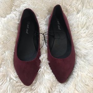 Wetseal Maroon Flats